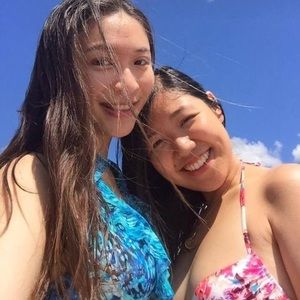 Meet your Posher, Lola